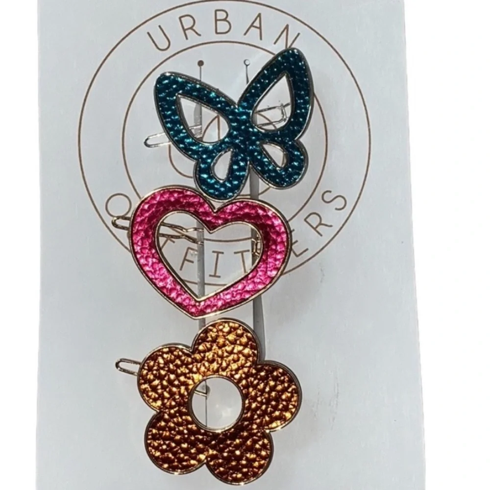 NEW🌟 UO BARRETTE Set